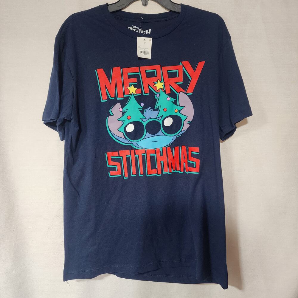 Disney Stitch ''Merry stitchmas'' men's Large